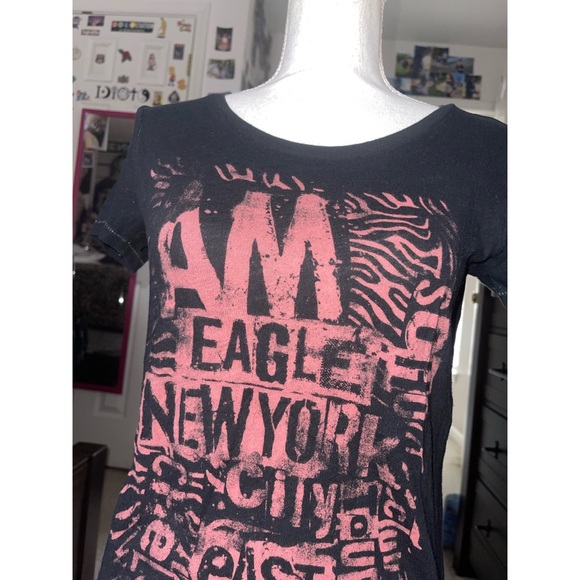 Women’s Black & Pink American Eagle Outfitters Short Sleeve 💖 - Picture 12 of 16